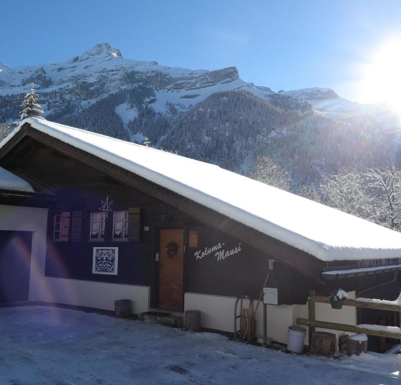 PPE KOLUMA MANSISUPERBE APPARTEMENT AVEC UN GARAGE MAGNIFIQUE VUE SUR LE MASSIF DES DIABLERETS