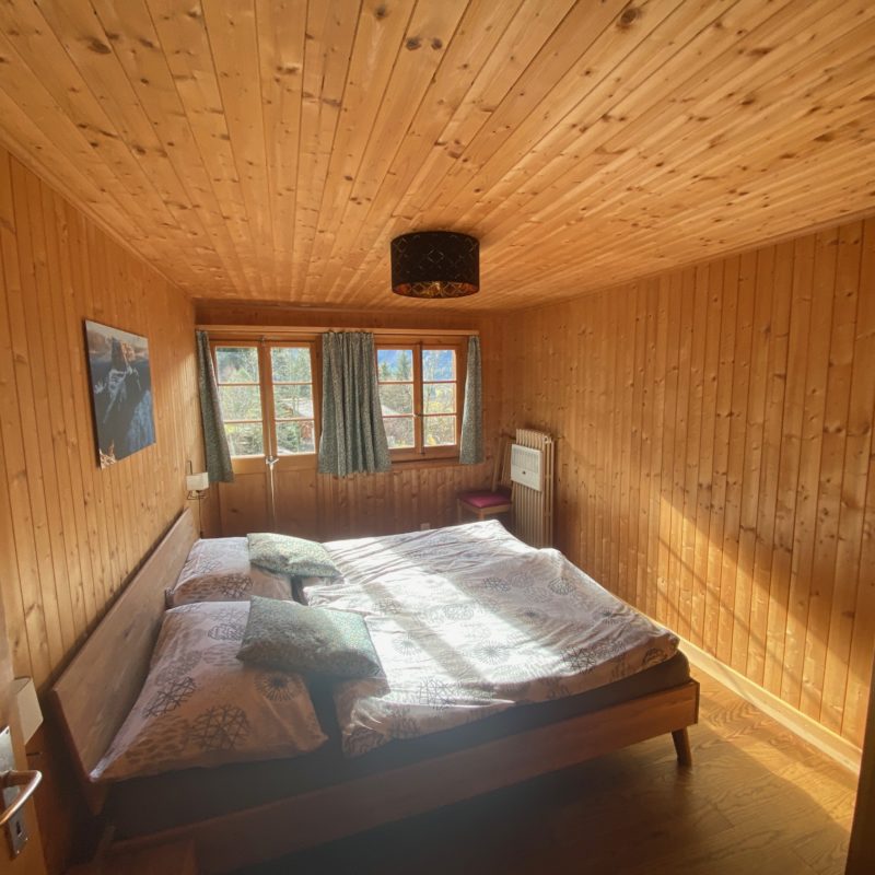 PPE KOLUMA MANSISUPERBE APPARTEMENT AVEC UN GARAGE MAGNIFIQUE VUE SUR LE MASSIF DES DIABLERETS
