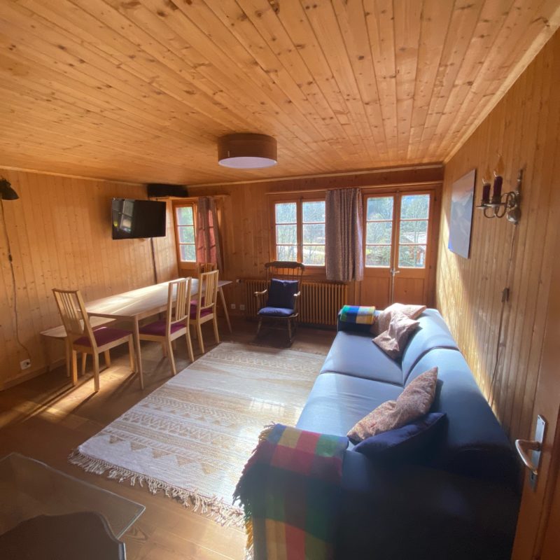 PPE KOLUMA MANSISUPERBE APPARTEMENT AVEC UN GARAGE MAGNIFIQUE VUE SUR LE MASSIF DES DIABLERETS